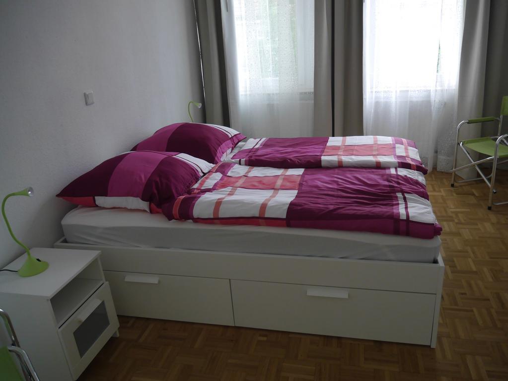 Schoene Ferien Und Messewohnung Naehe Duesseldorf Und Koeln Хан Экстерьер фото